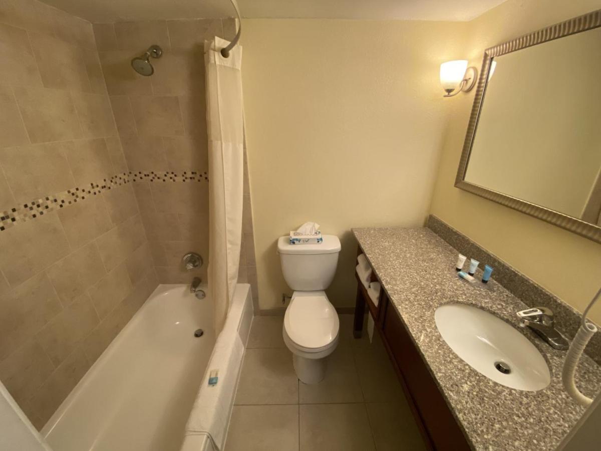 Hotel Lakeside 2*